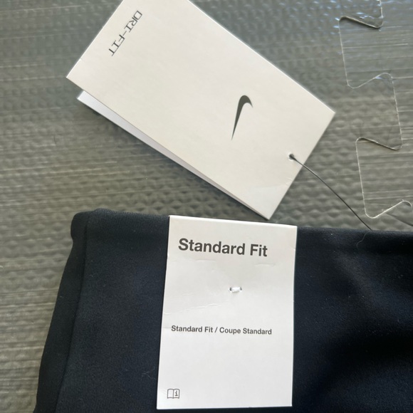 Nike Women's Black and White Skater Tennis Skirt - Picture 6 of 6